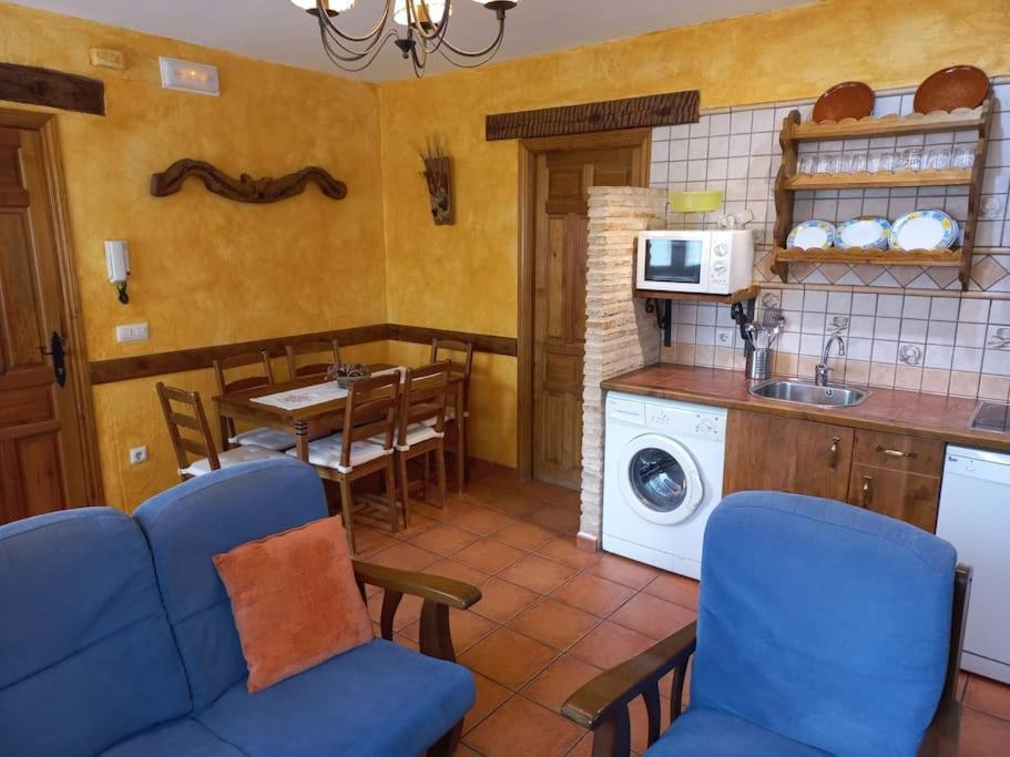 Casas Rurales Mi Reja A Santa Maria de Riaza ภายนอก รูปภาพ